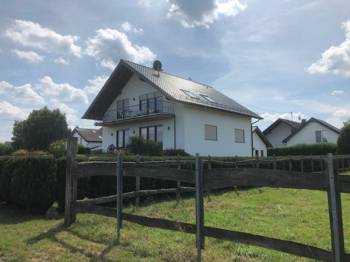 Ferienwohnung Irmgard Ewald Dorsel ภายนอก รูปภาพ