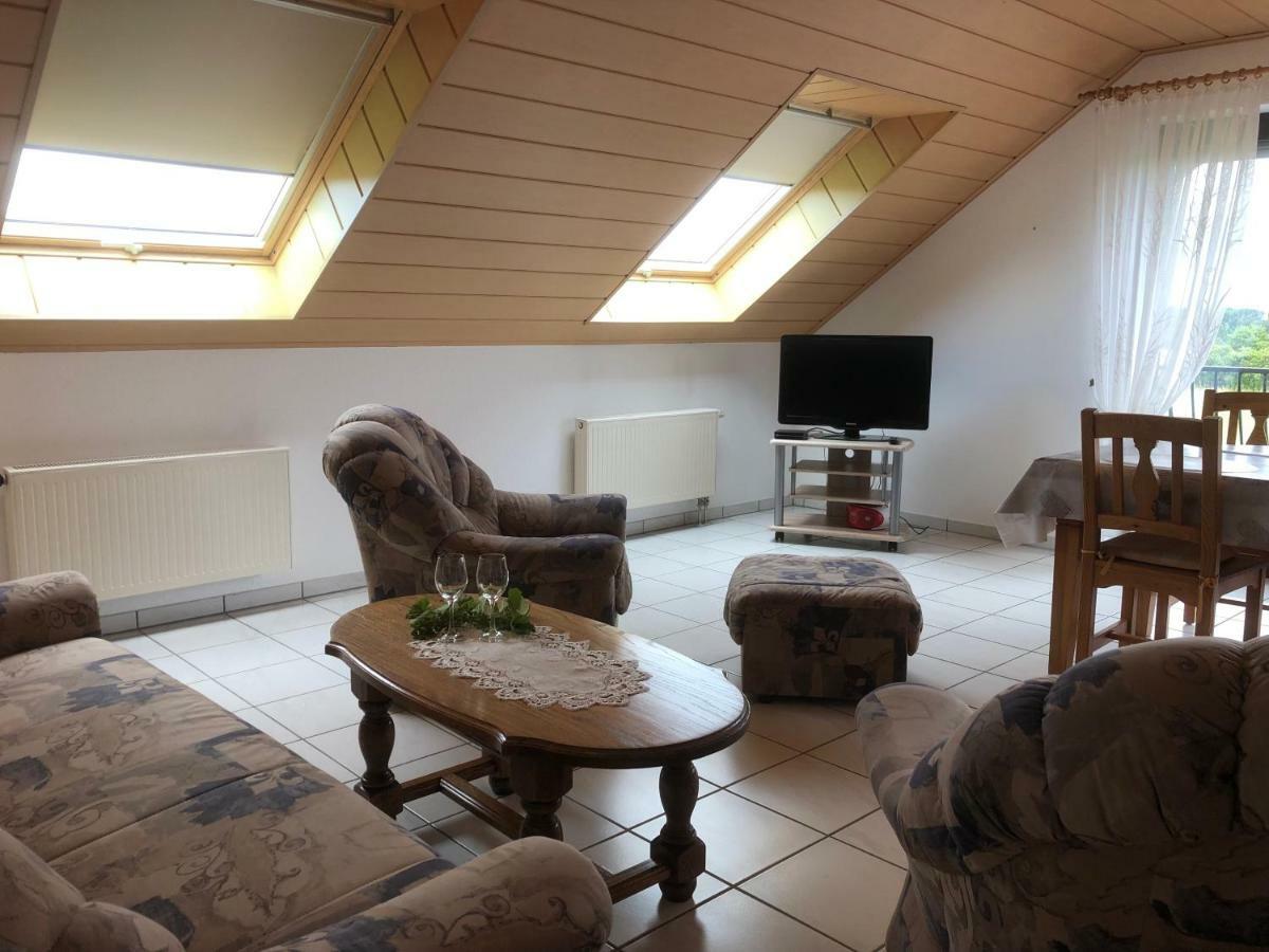 Ferienwohnung Irmgard Ewald Dorsel ภายนอก รูปภาพ